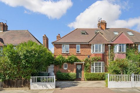 Ellerton Road, London SW18