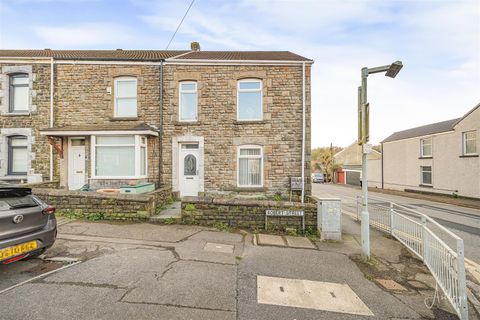 Robert Street, Manselton, Swansea SA5