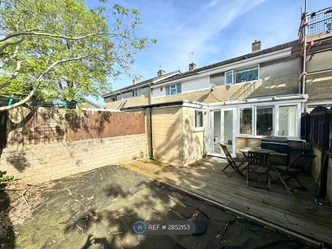Queens Drive, Bath BA2, Bath BA2