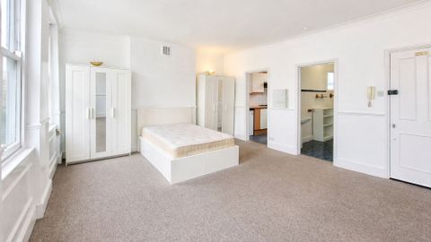 Great Eastern Street, London EC2A, Studio to rent