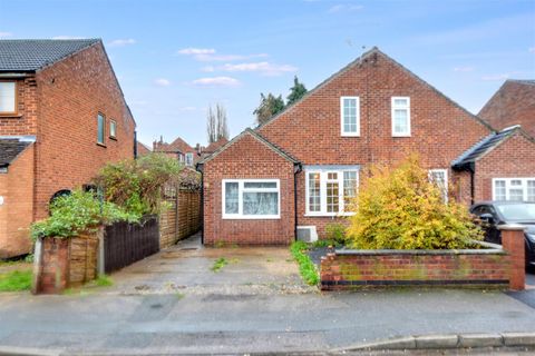 Oakfield Road, Stapleford NG9