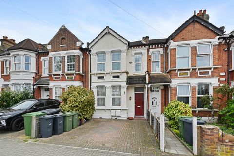 Gleneagle Road, Streatham Common, London SW16
