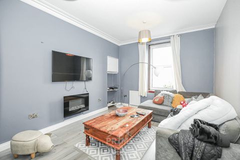 31C Skene Square, Aberdeen AB25 - More