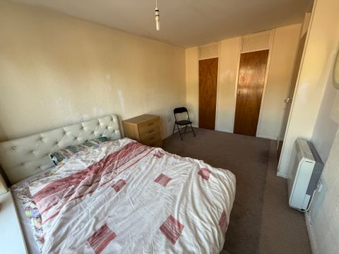 Upper Street, Wolverhampton WV6, Room to rent
