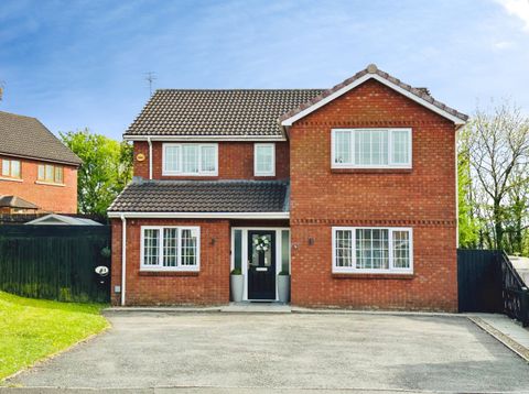 Cae Castell, Loughor, Swansea, West Glamorgan SA4