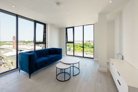 Regent Plaza, Oldfield Road, Salford M5