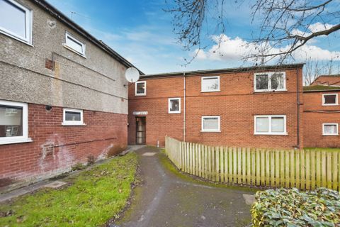 Andrewes Close, Off Narborough Road, Leicester LE3