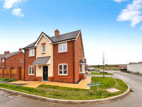 Oxford Drive, Perton, Wolverhampton, Staffordshire WV6