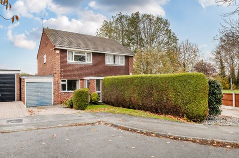 Chesham Drive, Bramcote, Nottingham, Nottinghamshire NG9
