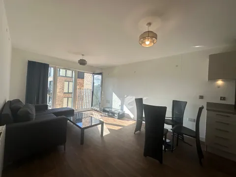 Apartment in Birmingham, Roosevelt Apartments, Digbeth - View 5