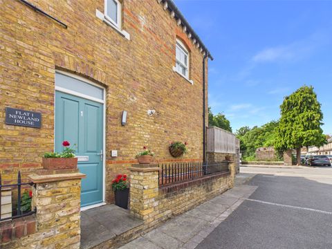 Oak Lane, Twickenham TW1