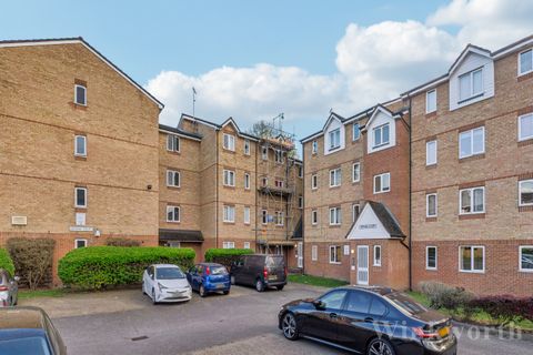 Myers Lane, London SE14, Studio for sale