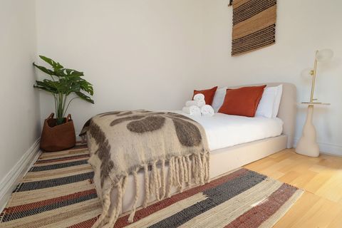 Edgware Road, London W2