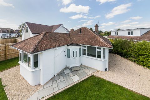 Poplar Grove, Kennington OX1