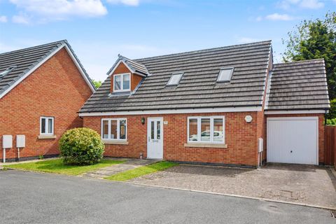 House in Broxtowe, Chilwell - View 2