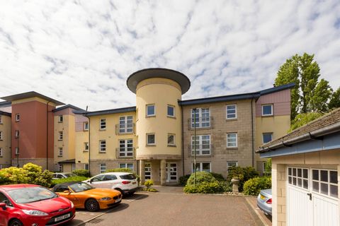 136/5 Gylemuir Road, Corstorphine, Edinburgh EH12