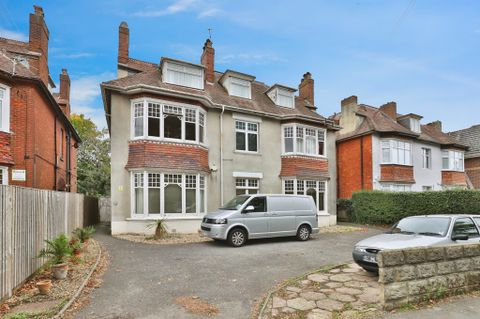 Crabton Close Road, Bournemouth BH5 – pohled 2
