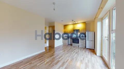 Apartment in Birmingham, West Midlands - View 5