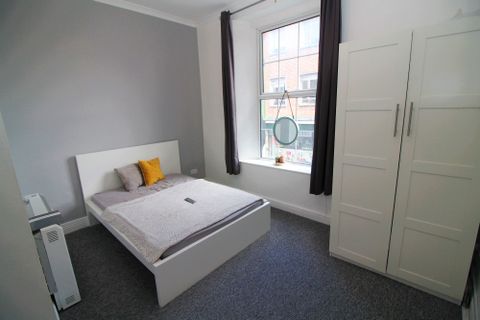 Kings Square Avenue, Bristol BS2 - Widok 2
