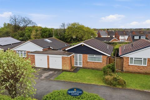 Shilton Lane, Potters Green, Coventry CV2