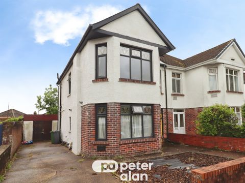 Manor Way, Cardiff CF14 - View 2