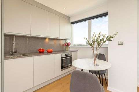 Wem Tower, Wembley HA9, Studio to rent