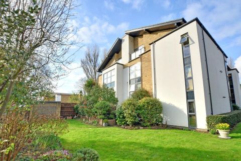 Blackheath Gate, 78 Meadowcourt Road, Blackheath, London SE3