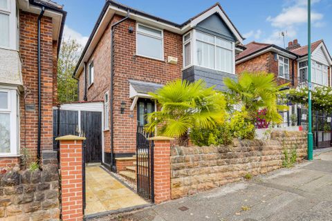 Alma Road, Nottingham NG3, 3 bed detached house for sale, £270,000 - Zoopla