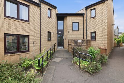 Cluny Gardens, Glasgow G14