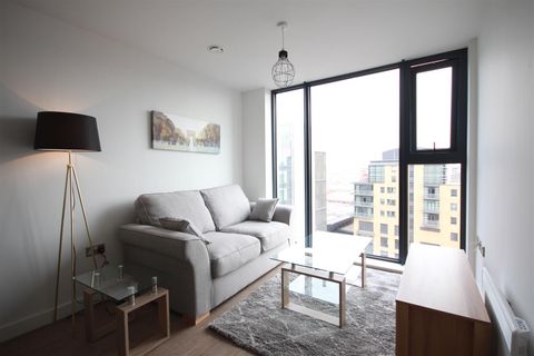 Apartment in Birmingham, West Midlands - View 2
