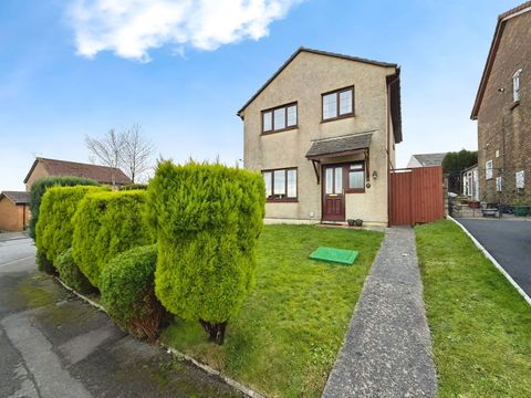Poplar Close, Sketty, Swansea SA2