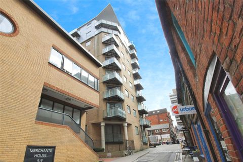 Merchants Place, Reading RG1