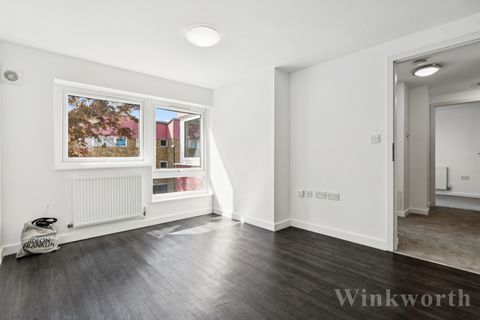 Lovelinch Close, London SE15