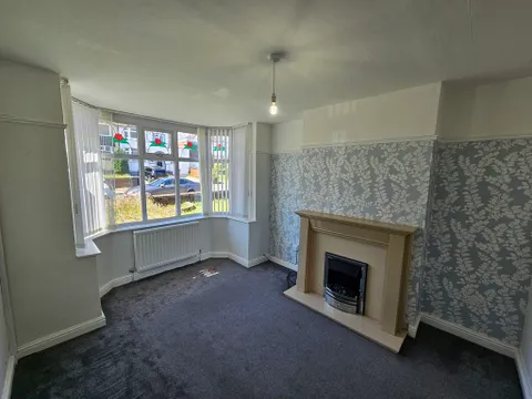 Chadwick Avenue, Rednal B45 - View 5