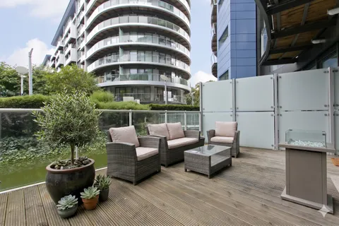 Centurion Building, 376 Queenstown Road, London SW11 - View 5