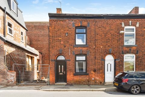 Capital Road, Manchester, Greater Manchester M11