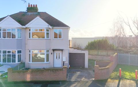 3-bed-semi-detached-house-for-sale-in-norman-drive-rhyl-ll18-145-000