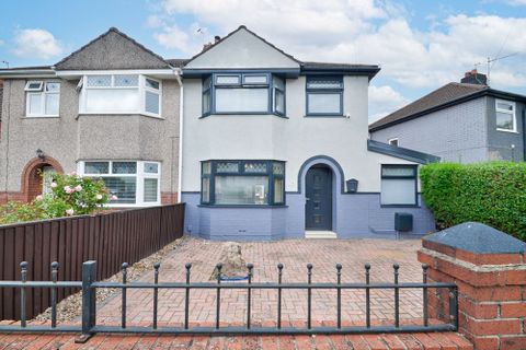 3 bed semi-detached house for sale in Nash Grove, Newport NP19, £ ...