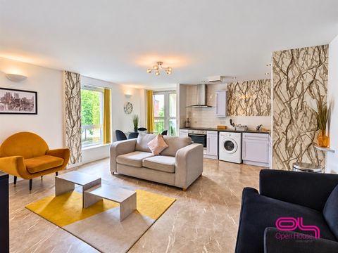 Chapel Street, Salford M3