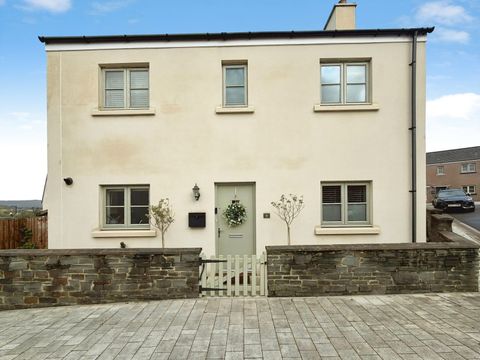 Lon Y Grug, Llandarcy, Neath SA10