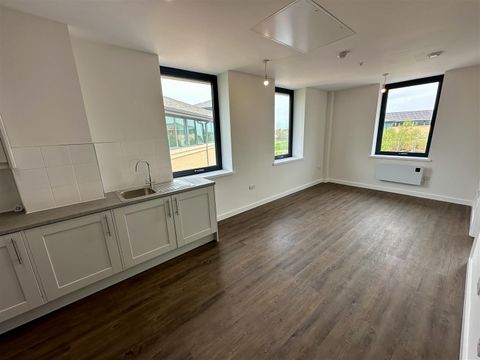 Marlowe House, Holgate Park Drive, York YO26