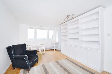 Hornsey Lane, Highgate, London N6