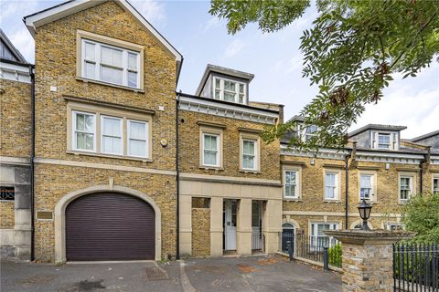 Kingswood Court, Richmond TW10