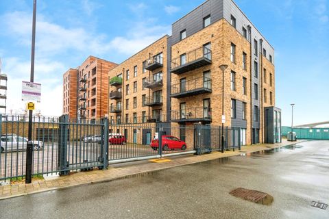 Thomas Blake Avenue, Southampton, Hampshire SO14