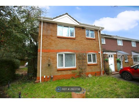 Bitterne, Southampton SO19, Studio to rent