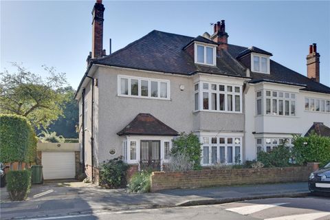 House in London, Blackheath Royal Standard, Kidbrooke - View 2