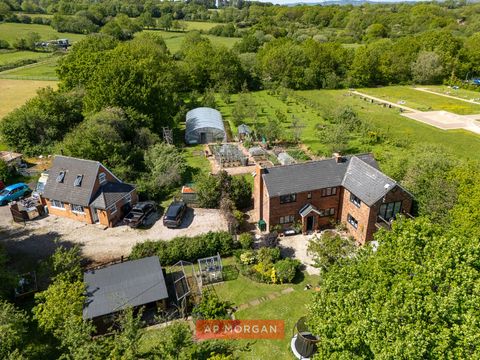 Gunner Lane, Rubery, Rednal, Birmingham B45