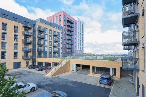 Apartment in Southampton, Queensland, Newtown
