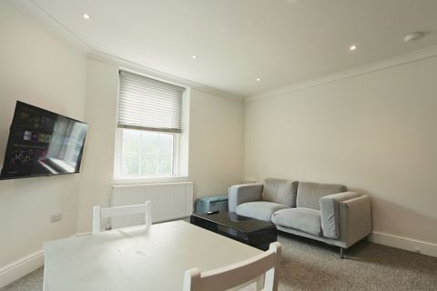 Henleaze Road, Bristol BS9