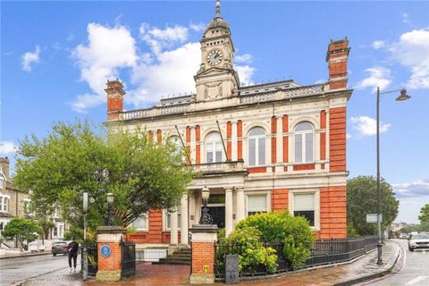 East Hill, London SW18